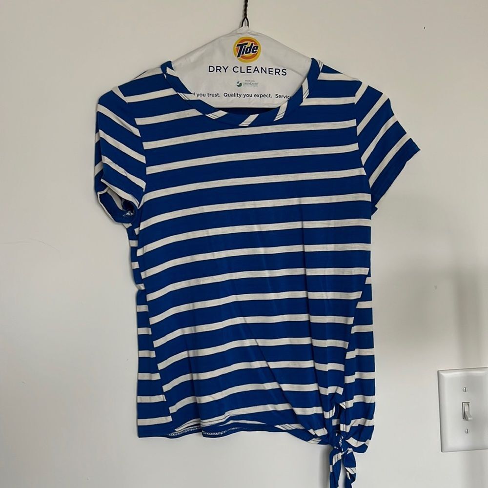 NWOT- striped toe tee shirt